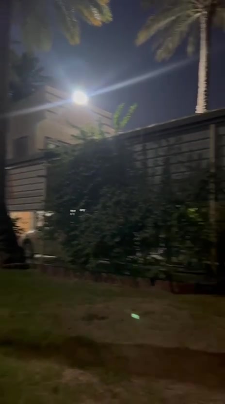 السلام عليكم ورحمة الله
بيت طابو ملك صرف نص دونم موقع تجاري يتحول باسم المشتري بسند مستقل واجه 21نزال56 يحتوي الدار علئ 4غرف نوم وصاله واستقبال وصحيات داخليه وخارجيه العنوان جسر ديالى الجديد مقابل الجسر العبور قريب علئ نهر ديالى موقع تجاري ومميز للاستفسار اكثر الاتصال علئ الرقم التالي
***********
