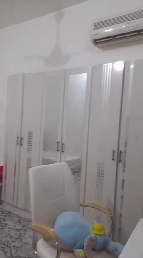 سلام علیکم

بيت للبيع مساحة 150m

طابو زراعي سند 25 إقرار محكمة

الموقع // مقابيل قرية الغدير عمود 241

رقم الدار 233

السعر / 75 وبي مجال 

البيت  صب كونكريت مسلح يحتوي على غرفتي نوم و مطبخ و استقبال و صاله و حمام داخلي و خارجي ، مع ديكورات والسطح اشتايكر 

للإستفسار اتصلو بهذا الرقم:
***********
