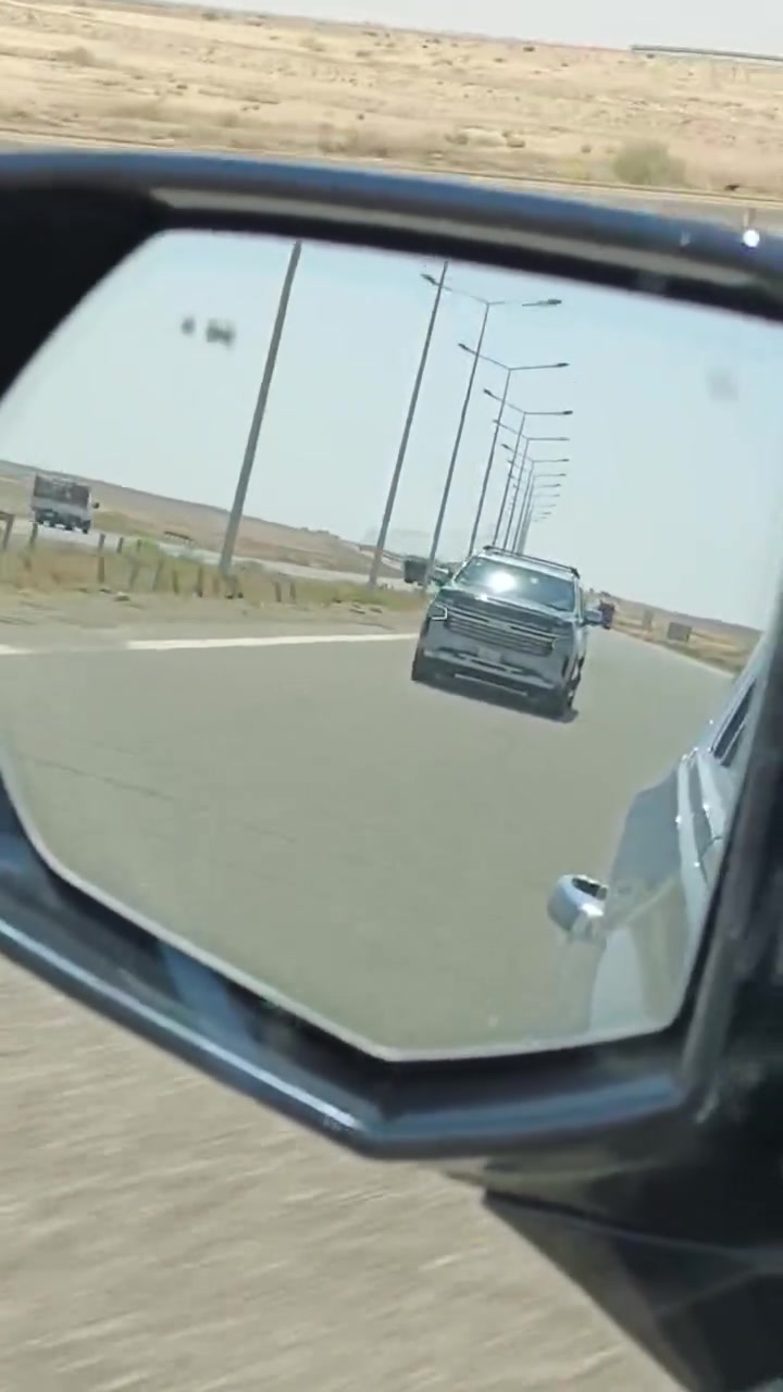 كما عودناكم رحلتنا اليوميه إلى عمان الحبيبه من قره قوش من يرغب بإرسال البريد مراجعه شركه المضايف مقابل مصرف الحمدانيه الاتصال *********** ***********.      *********** بقياده أمهر السواق الدولي والبريد السريع ذهاب واياب  مع عمي صباح ابو نور.   وهذال ابو رداد. والشاب. قدوري. وابو رامي هاشم    ويوجد لدينا مواقفه على عمان وسوريا مع تحيات مدير الشركة هاني بنور ابو فراس والرزق على الله بتاريخ. 29 8 2026
