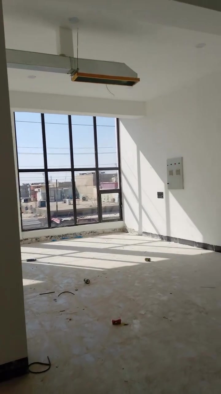 سلام عليكم عماره للبيع  تجاري مساحه 200 متر 3 طوابق عنوان كركوك حي الاسرى مقابل كوفي باريس 
***********
