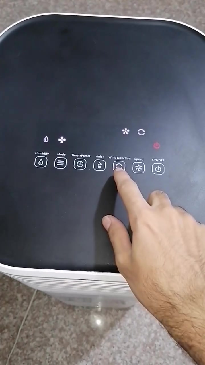 مبردة Gree للبيع طولها 85 سم 
شغالة كلشي ما بيها 
ب 65 
***********
