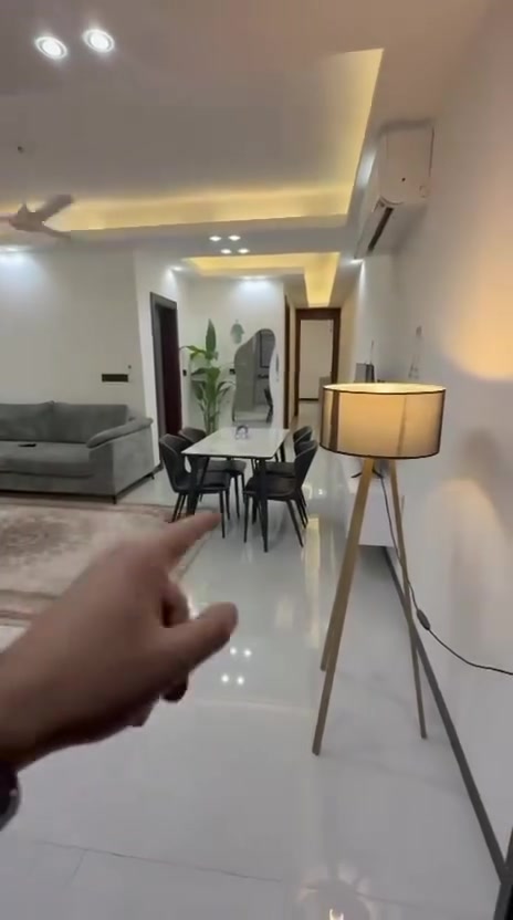 🏠 شقة VIP للإيجار – مؤثثة بالكامل

📍 المنصور – الداودي / محلة 611

🏢 الطابق الأرضي

🔹 تتكون من:
• غرفتين نوم
• صالة
• مطبخ
• حمام

✨ مميزات البناية:
• كهرباء خصخصة
• مصعد
• حارس للبناية
• منظف للبناية

💰 الإيجار: 12 ورقة شهرياً – قفل

📞 للاستفسار والتفاصيل:
0784878363
