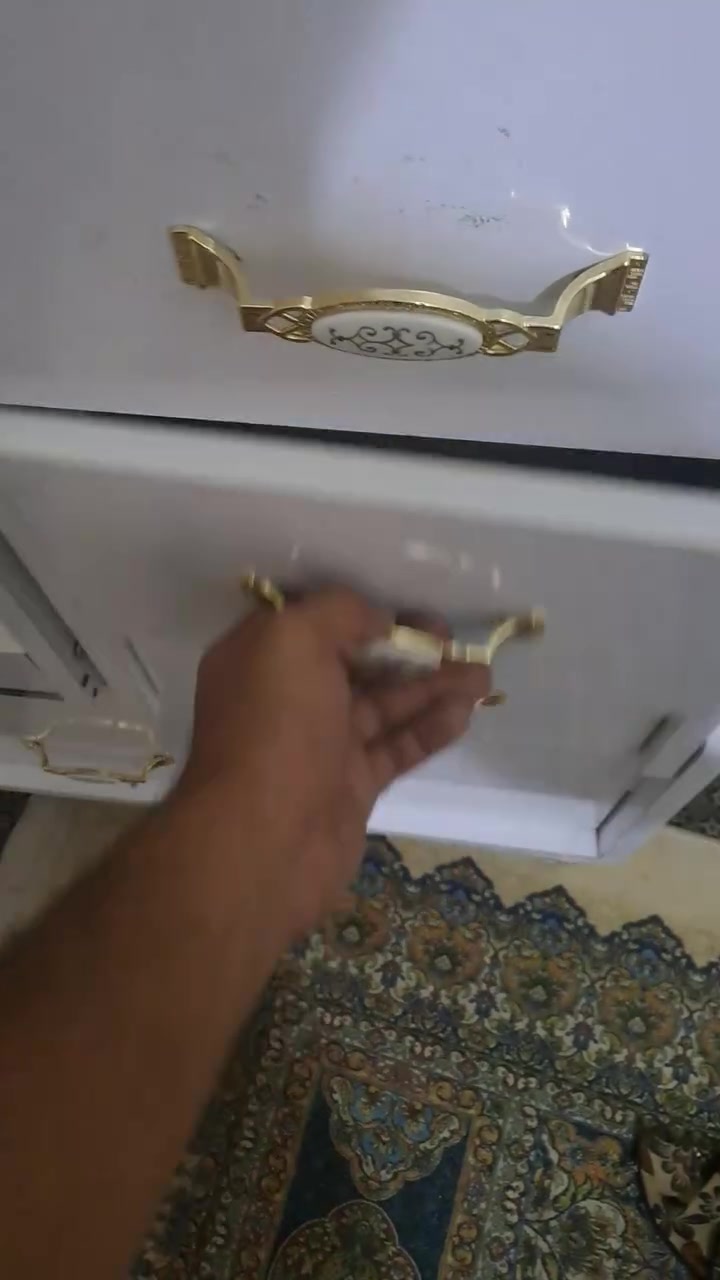 كاروك هزاز يكفي عمر ٥ سنوات كلش نضيف اخو الجديد تركي عنواني الشعله موجود ماسنجر و واتساب ***********
