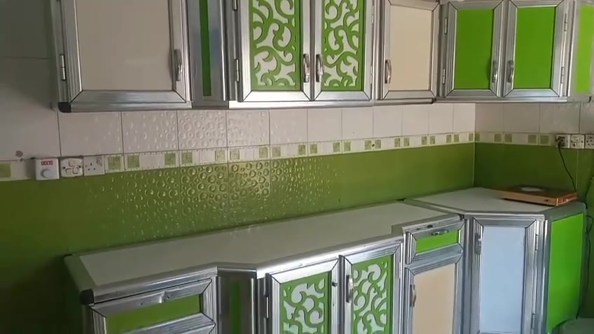 كاونتر مترين ونص مع سنك مرمر الشراي يتصل ***********
