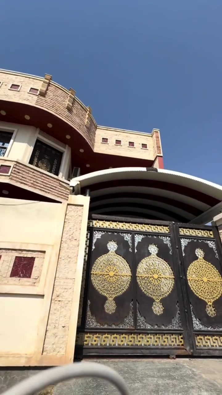 حي الجغيفي٢ • طابقين • ٣غرف