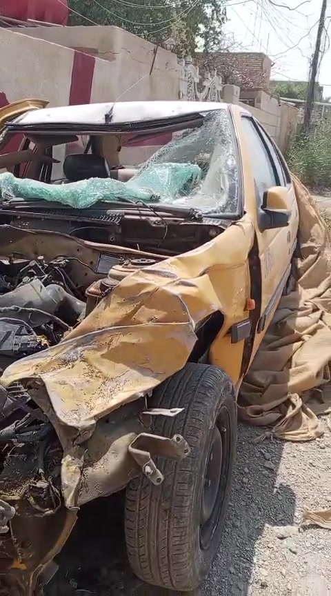 بيجو 405 للبيع موديل 2015      بسمي رقم بغداد دولي السياره سابقا مكفوله كفاله عامه واييع على حادثهه السعر 25 وبيهه مجال‏‪
‏‪***********‬‏

