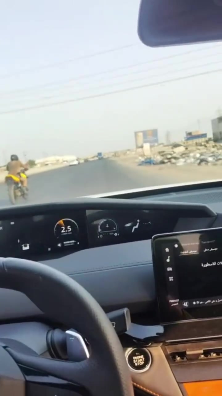 سلام عليكم
. CB400 للبيع دراجه اخذتهة ب1و500و 25 الف صرفت عليهة 1 و200 الف خسرت بيهة خساره نشاء الله مضيع بلوجوه طيبه دراجه اطيك بيهة كفاله محرك كير ضفيره دراجه مكفوله من تاير لتاير أوراقهة كذالك كامله للملاحظه دراجه محرك مفتوح بدلت بيهة ولفات وكلجات ماخليت شي بيهة مابدلته رجعت لوك
سعر:1.500
رقم الهاتف:***********
