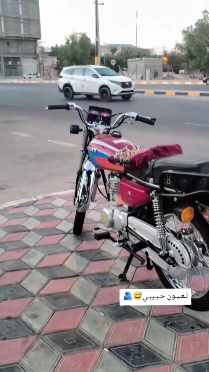للبيع بيهه نقوصات بسيطه بيدك تسويهن+*********** السعر 950 وبيهه مجال بسيط كلش 🍒❤️
بروح الحسين المو شراي لا يخابر ويتعبني+دراجه من برغي للبرغي اصلي مساعده المحرك شبهه شلامجه
