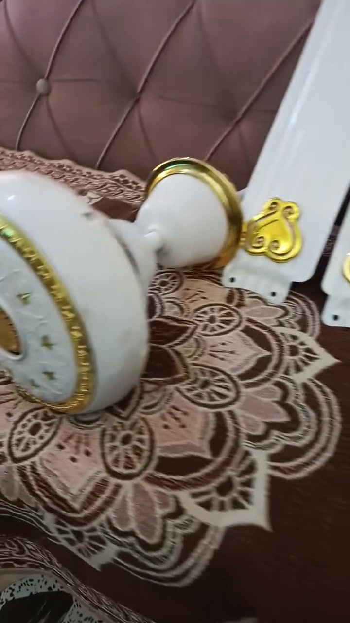 غراض كلهه نظيفه عل فحص اي استفسار خاص راسلوني وتدللون دزولي صور عل خاص ونطيكم السعر مكاني ابو غريب خرنابات شارع السجه *********** اتصال خط
***********  اتصل واتساب
