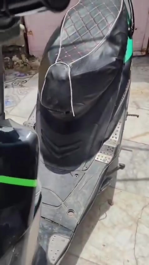 سلام عليكم داجه ماكس عدله  مفتوحه مره وحده فقط كفرات راضي بلادي  مختم 
كلجات رياضي  كهربائيات شغاله تحتاج فقط شحن باتري

رقم :*********** سعر خاص
مكان البصرة قضاء المدينه
