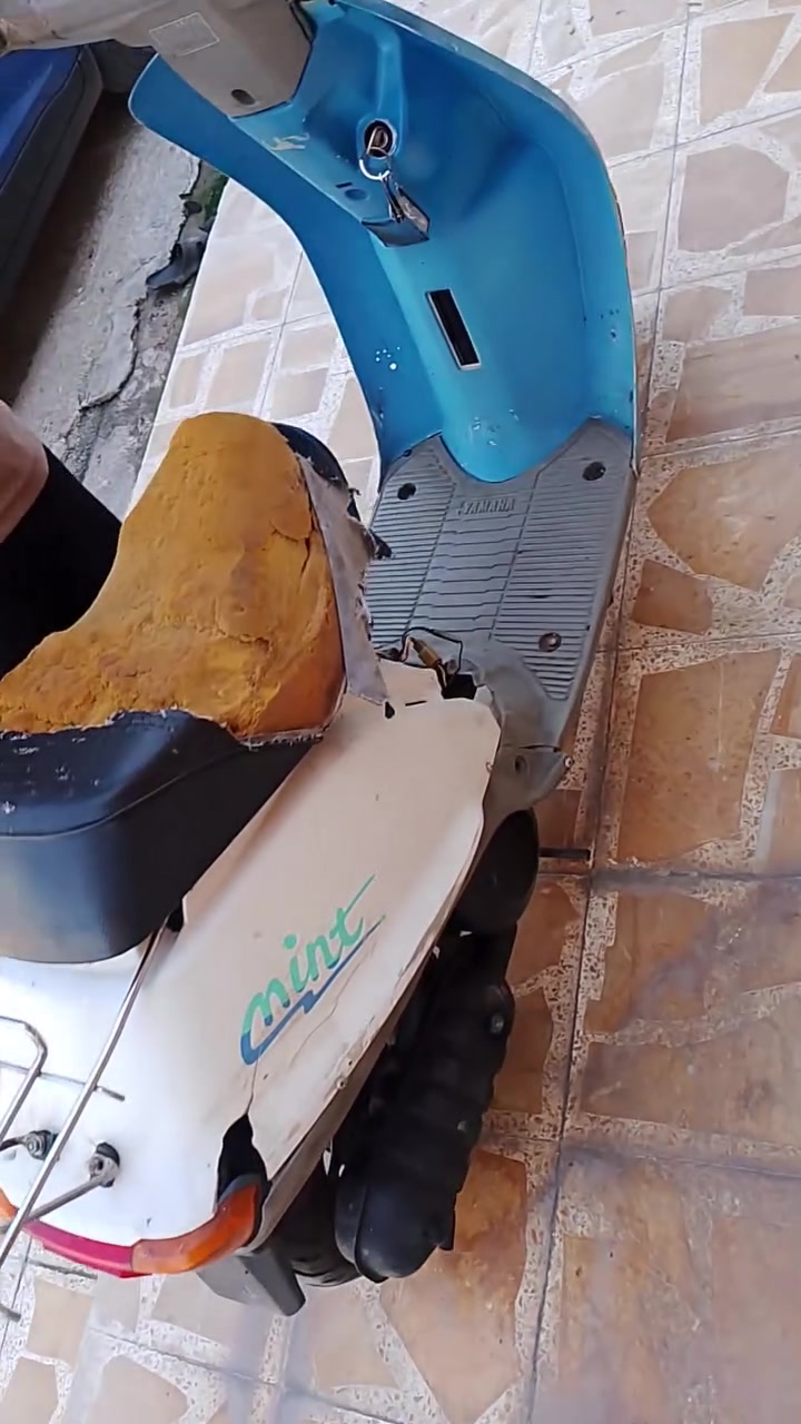 السلام عليكم ماطور يا مها زنجيل شغال كل شي ما ابيه كهربائيات شغاله بس يحتاج له باتري وبس يحتاج له شوته ا العنوان  الموصل السعر 110و بمجال ***********
