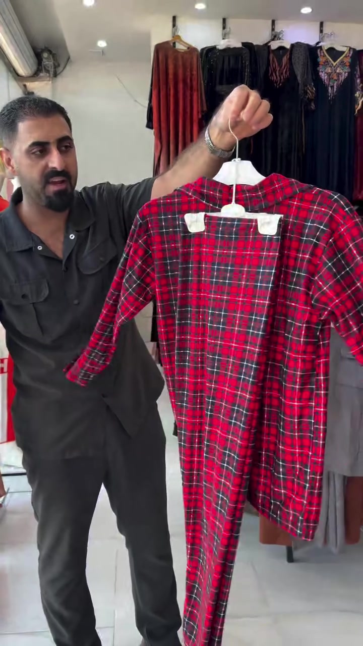 سوق هرج كركوك • ملابس