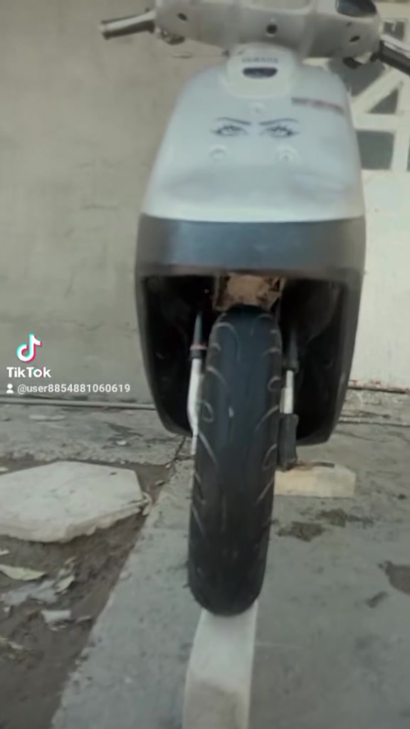 سلام عليكم دراجه للبيع دراجه فول كهربائيات شغاله شاصي ماطاك كفرات كامله هندر واحد تشتغل السعر ١٨٠ وبيه مجال الاستفسار *********** مسيب حي الاطباء
