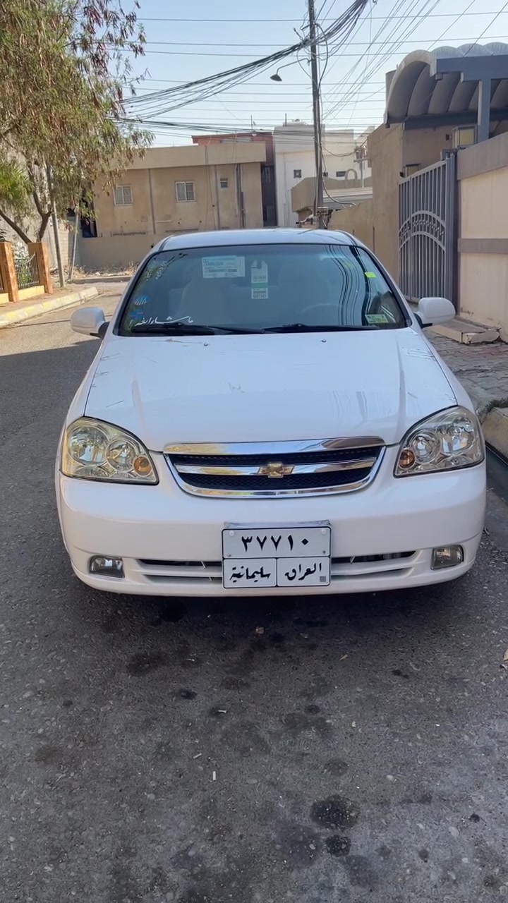 اوبترا 2009 فول اوتماتيك حيل حلوه ونضيفه بيها فقط هلالين السكن مصبوغ وبيها بارد ثنين سياره مال بيت جديده ومعتني بيها شرط التحويل السعر ٧٥ وبيها مجال
***********
