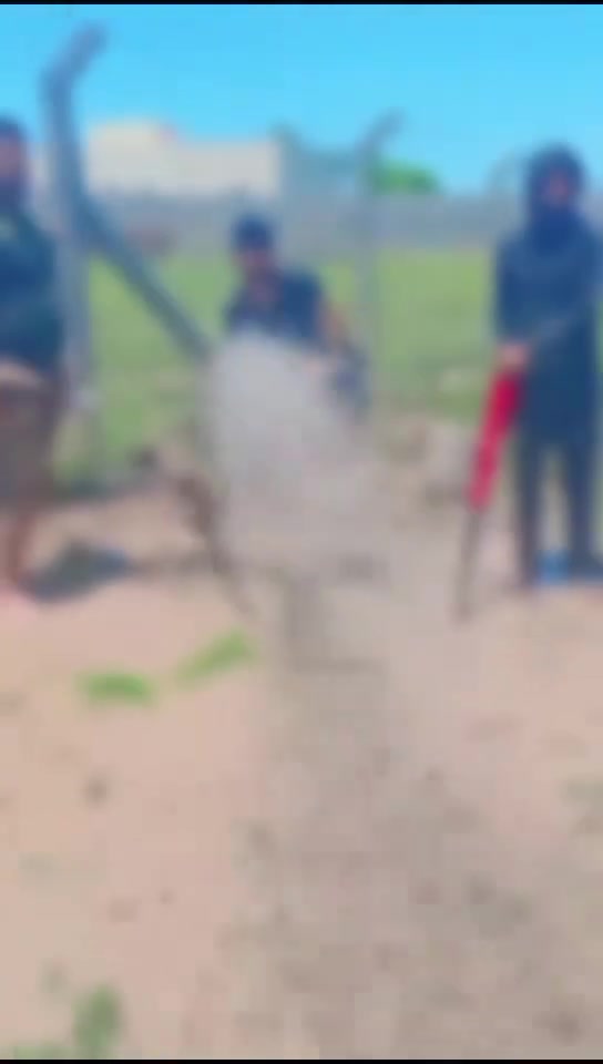 مياه جوفيه ارتوازيه ماي حلو نزال بوري باطن الارض 13 متر دفع ماي ماطور 2 انج بانزين سمك بوري 4 ملم حجم بوري 2 انج مكاني رمادي بوفراج تواصل واتس هــ *********** @إشارة
