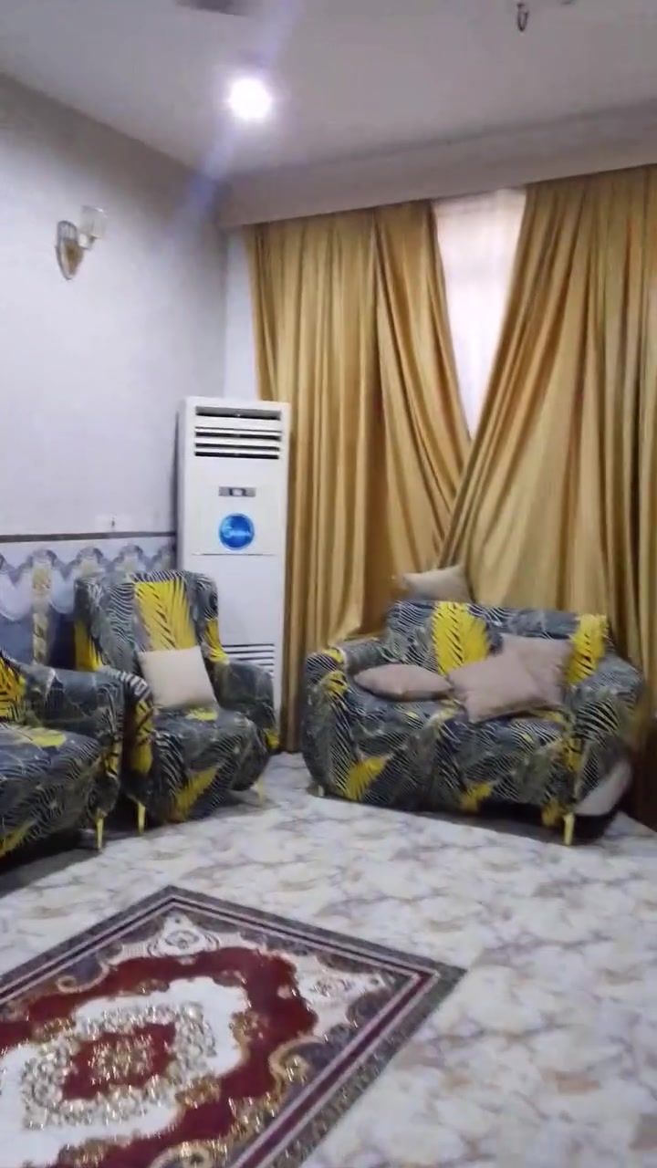 الدار للبيع حواس شارع الصب قريب الشارع العام مساحه 175 للاستفسار ***********
