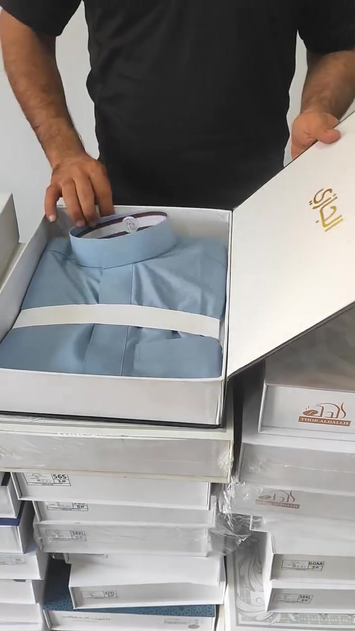 دشداشة رجالي خامة راقية درجة أولى 
السعر فقط ب 15 ألف 
العنوان الحقلانية الشارع الثاني
