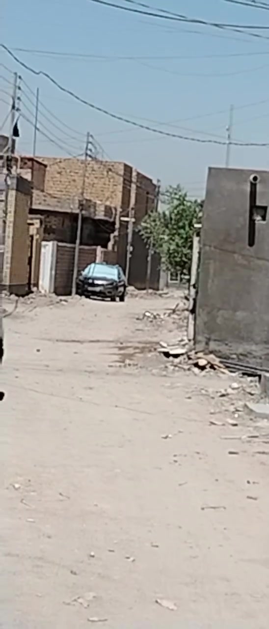دار للبيع  زراعيخنيطله شارع الكراج قرب الحمداني 100 متر مربع
1🌹 بناء حديث جاهز من كلشي 
2 🌷 استقبال
3🌺 صاله
🍃 غرفة
🌭 مطبخ
 🖼️ صحيات�
🚿 داخليه وخارجية 
🧱 ساحه مرتبه
4🌸 تانكي ماطور مغاسل سطح شتايكر
5🌻 تصميم كامرات  نت  واجه فوم التركي
 6🌺 كافت الخدمات ماء كهرباء مجاري 
7💮 السعر 68 اوبيه مجال بسيط إستفسار 
8🌺 *********** اكرم الاسدي للعقار
