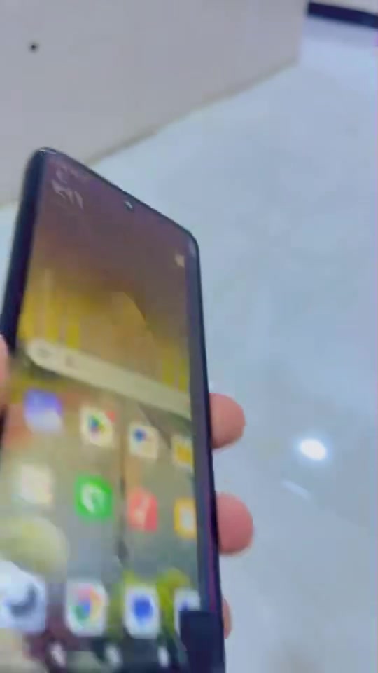 ريدمي نوت ١٢ برو • ٢٥٦ • ٩٠هرتز