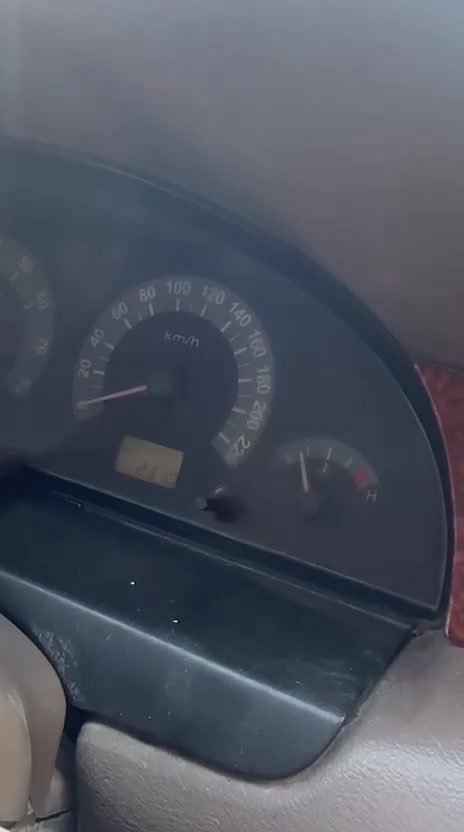 السلام عليكم
سمند للبيع موديل 2012 
دوشمه جديده 
صدر جديد 
تايرات نضيفات تخم 
مكينه گير تبريد مكفول 
السياره بأسمي شرط التحويل 
عنواني الشعب 
***********
