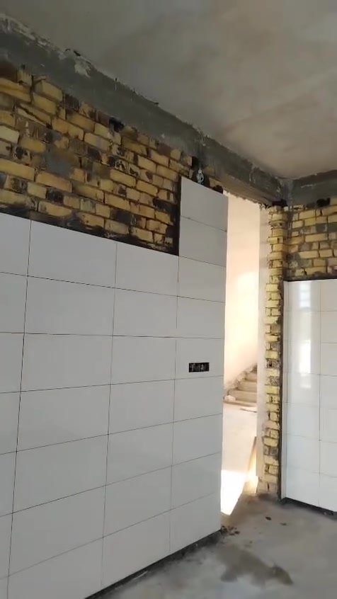 سلام عليكم خلفه سيراميك جدران وارضيه ودرج ولوح شرط ليزر واي شي بشغل اخسره مواد وعمل رقمي ***********
