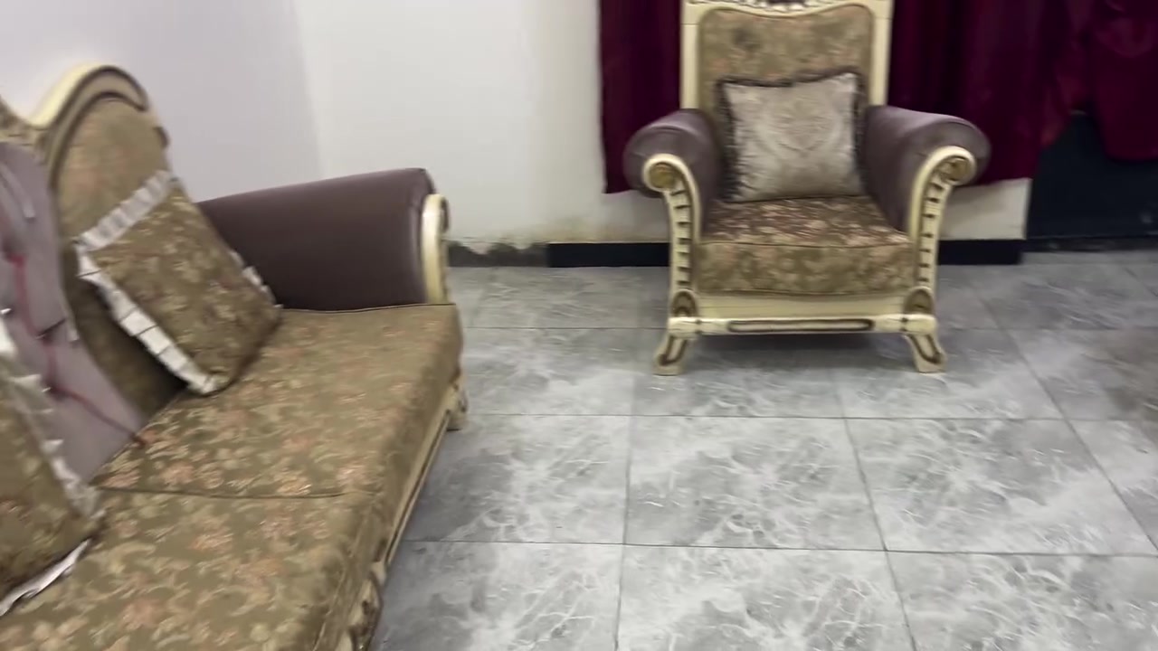 تخم • صوفا • للبيع