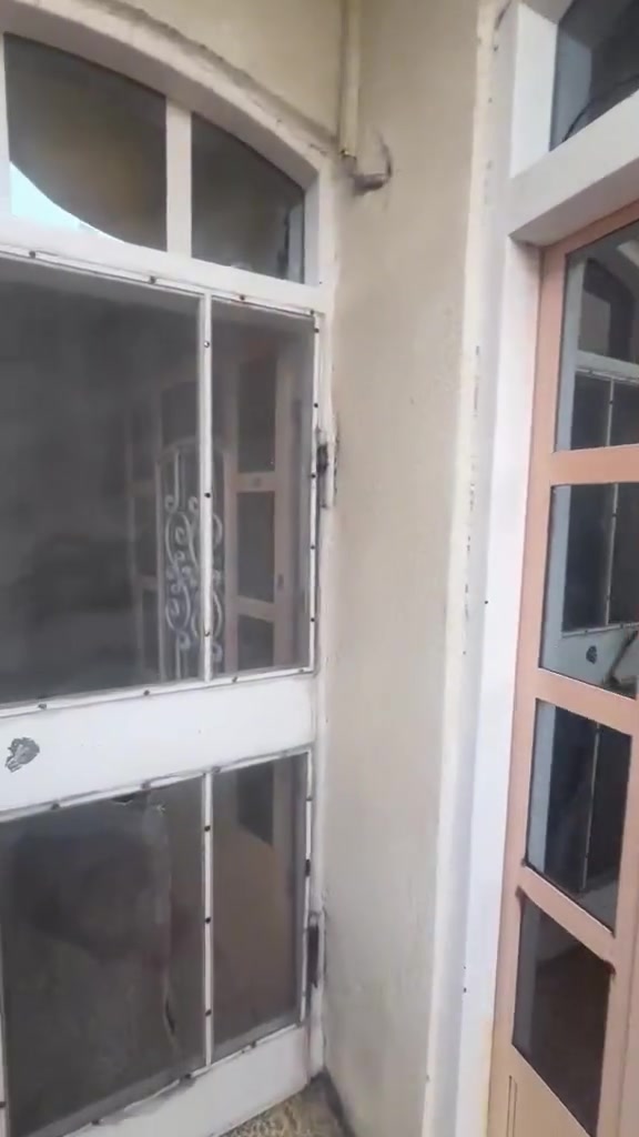 دار للبيع حي سومر112مساحة 150ركن يتكون الدار من غرفتين  وهول ومطبخ وخدمات واستقبال /سند 26
#السعر 80بي مجال 
#للتواصل 👈***********
