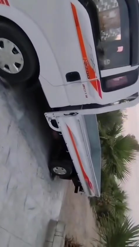 السلام عليكم بنكو مسكر 2016دبلو جاف مكفوله كفاله عامه تبريد ثلج دوخل جديده  لا بارد ولا شخط فول مواصفات 5دكم مكينه وكير وحداديه  مكفولات كير 7نمر رقمها بصره   تحويل مباشر سنويه مجدد   مكان السيارة الناصريه  السعر 100وبيها مجال قليل رجان لمو شراي لا تعلق نضيف قالي وسوك كلشي بي الشراي يتصل ويدلل وخادم *********** دوس بلاد 
***********
