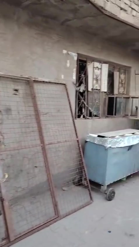 مكلف بالنشر
التواصل عبر الهاتف فقط 
🏠 بيت للبيع في الكفل – موقع تجاري مميز

📍 العنوان: الكفل – الشارع العام، مدخل نبي الله ذي الكفل، قرب مطعم سيد قاسم.

📐 المساحة: 120 متر مربع
📜 الطابو: صرف
🏪 الاستعمال: تجاري

✨ الموقع مناسب جداً لـ:
• عيادات أطباء
• مختبرات وصيدليات
• محلات تجارية
• مكاتب وشركات
• مشاريع تجارية مختلفة

📌 موقع حيوي وعلى الشارع العام، وقريب من مدخل مرقد نبي الله ذي الكفل.

📞 للاستفسار والتواصل: ***********
