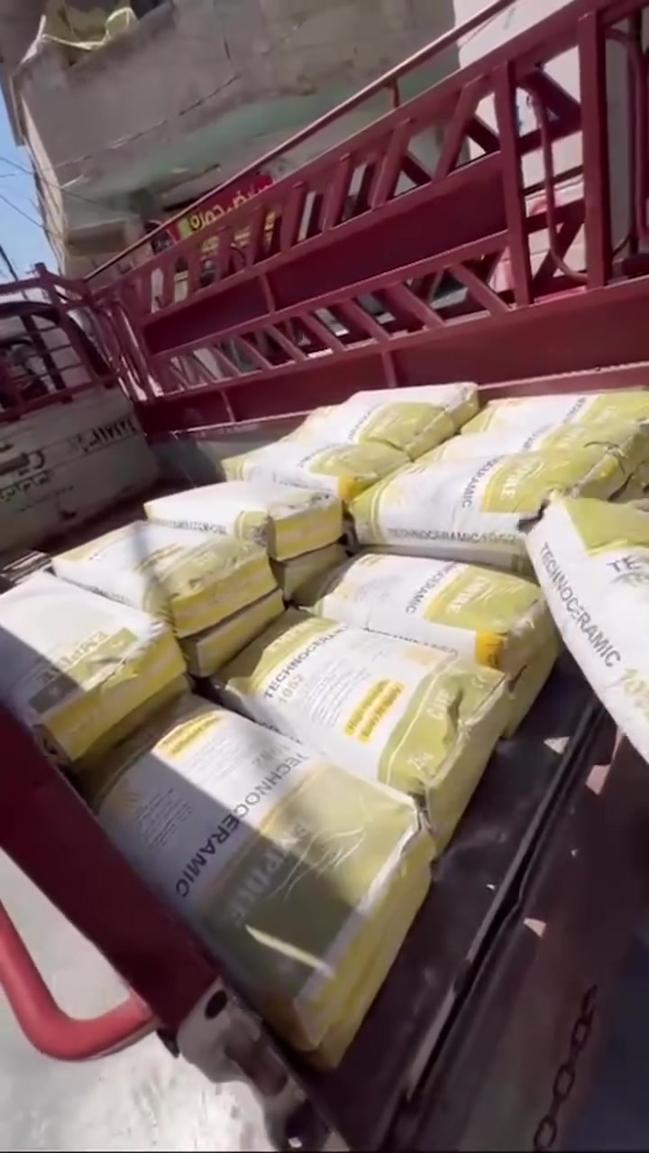جاهزية اليوم... هي نجاح مشروع الغد. 🚛

في امباير لمواد البناء الحديث نؤمن أن سرعة التجهيز لا تقل أهمية عن جودة المنتج، لذلك نحرص على تجهيز طلبات زبائننا بكفاءة عالية، لضمان وصول المواد في الوقت المناسب دون تأخير.

نوفر مجموعة متكاملة من لواصق السيراميك والبورسلين ومواد البناء الحديثة، بجودة موثوقة وأداء احترافي يمنح مشاريعكم ثباتًا يدوم.

سواء كانت الكمية لمشروع صغير أو تجهيزًا لمشروع كبير، فريقنا جاهز لخدمتكم بأعلى مستوى من الاحترافية.

امباير لمواد البناء الحديث
الثقة التي تُجهّز... والجودة التي تدوم. 💙
واسط شارع النسيج
***********
