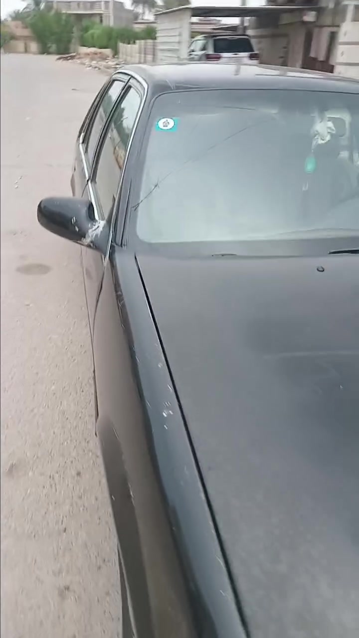 للبيع