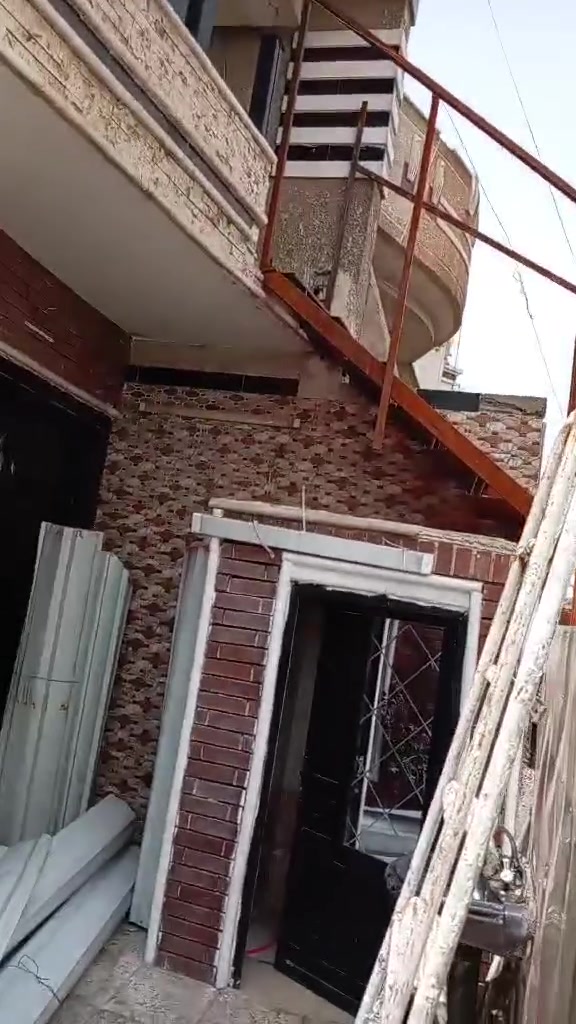السلام عليكم عندي هذا درج حديد كامل هوا وغراض مالته وسعر مناسب
الاتصال على رقم اي استفسار 

***********
