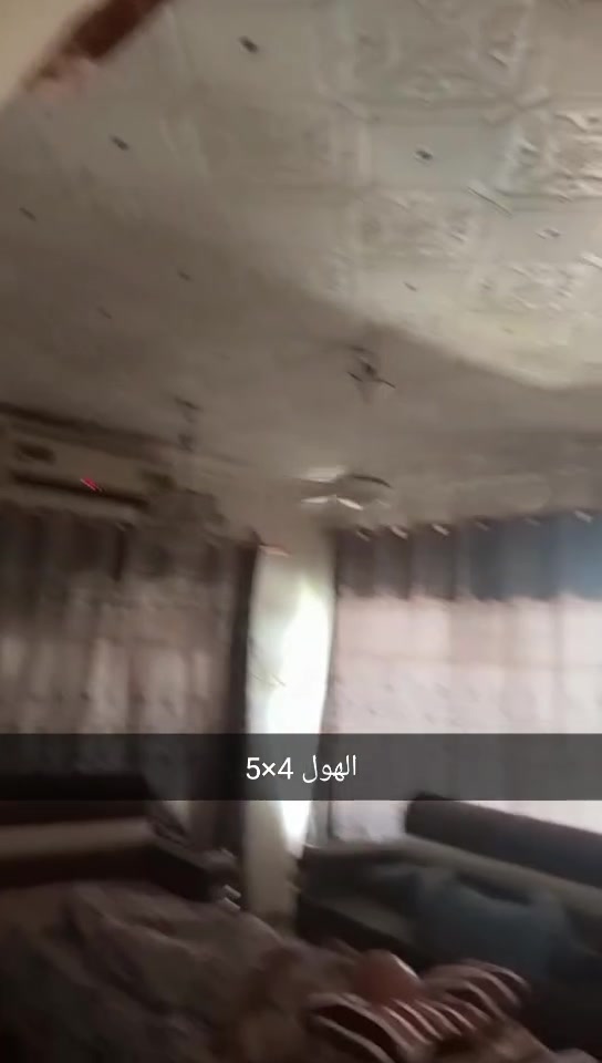 السلام عليكم بيت للبيع الطابق الاول والثاني وموقع تجاري حي العسكري الاتصال على الرقم
*********** ابو هديل 

*********** مهدي ابو رقية
