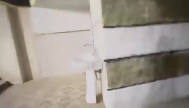 بيت للبيع • طريق روتانا • ٦٥٠م