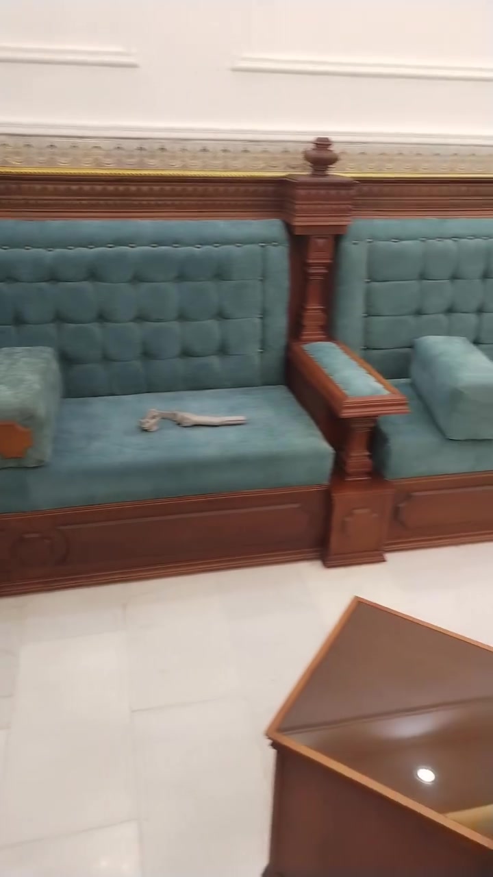 جلسات عربية • زان روماني • تفصيل بالمقاس