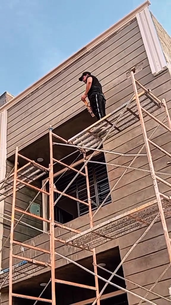 ديكورات • صبغ • درجة اولى