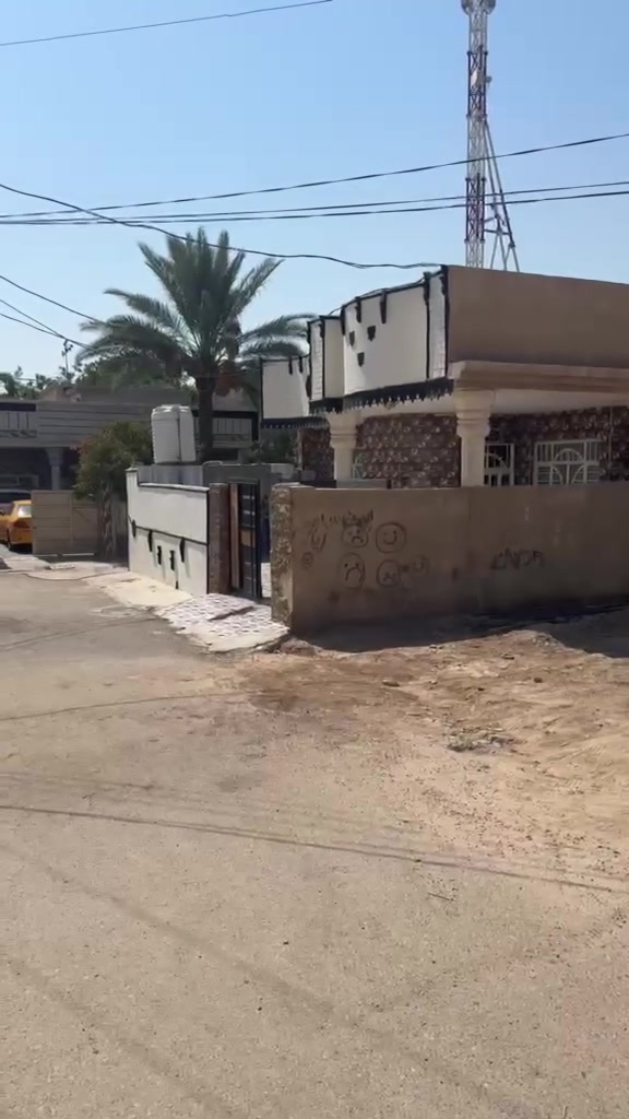 دار للبيع مساحة 300 متر طابو زراعي سند 25 عنوان الدار ديالى بعقوبة ام العظام قرب الشارع العام للمعلومات مراجعة مكتبنا الكائن في بعقوبة ام العظام الشارع العام او الاتصال على الارقام الظاهرة ***********
***********
