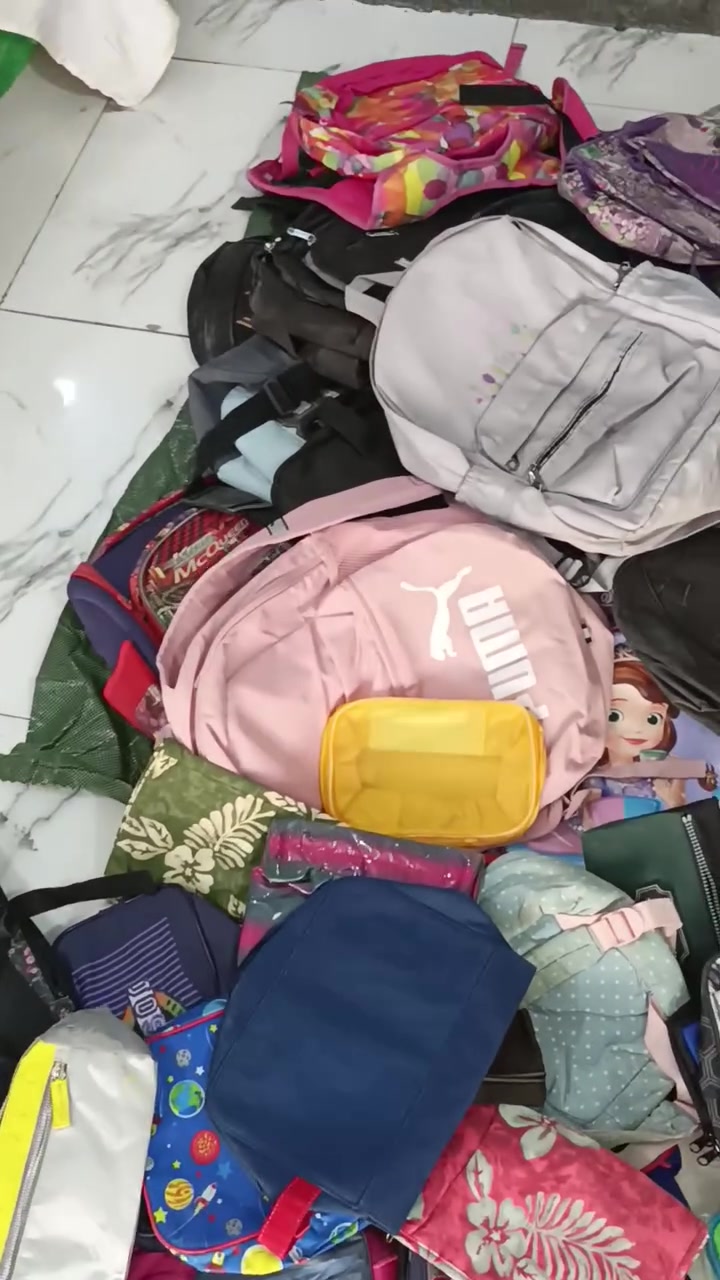 اللهم صلى على محمد وآل محمد
جنطة مدرسية اخرر قطع باقيه لوو تلحك لو متلحك 🔥
 واتساب 📞
***********
العنوان / مجمع حطين ~ شارع المستوصف مجاور صالون زنوبيا بيوتي
