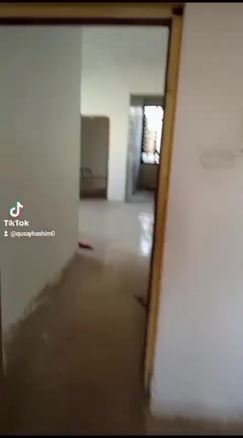 كويريش • طابق ثاني معزول • قريب حسينية السجاد