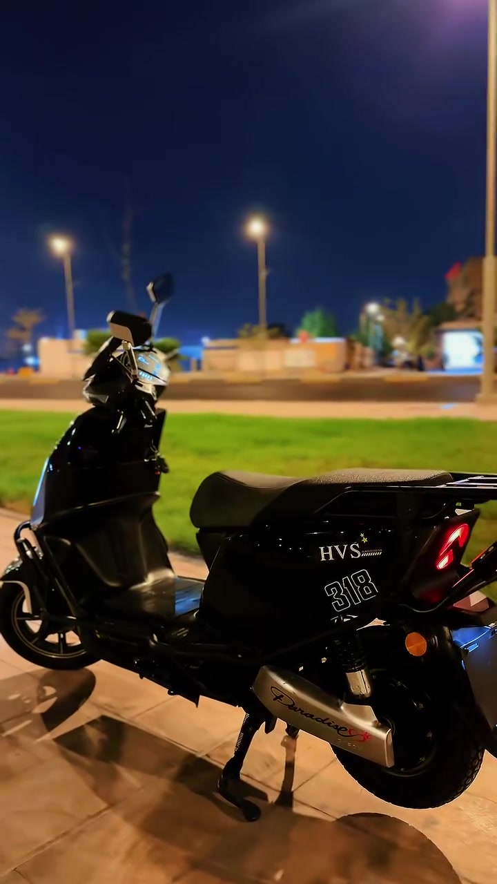 دراجة شحن CAROW في البصرة 2026 للبيع نضيفة جداً

دراجة شحن CAROW 
دراجة شحن من شركة كارو دراجة كهربائية 
6 بطاريات مسطرة كرافين كبار
اللون مميز
من ماركة HVS 318
نضام 3 سرع  والسرعة الرابعة سبورت 
السرعة القصوى 120
دراجة بعدهي جديده 
تمشي بالشحنة الواحده 50 كيلو بالشاشة حسب الوزن او اكثر
نضام ال P 
نضام حساسات جانبية وخلفية 
مانع للسرقة  
گلوبات عالي ناصي قوي
أشاير يمنى ويسرى 
دبل اشارة 
الكهربائيات كلهن شغالة 
الشاحنة الاصلية
هورن عالي
مرايات
صندوق كبير داخلي 
الملف2500 حقيقي 
🔴السعر :  850 الف وبيهة مجال 
العنوان : البصرة : الامن الداخلي
الرقم : ***********

