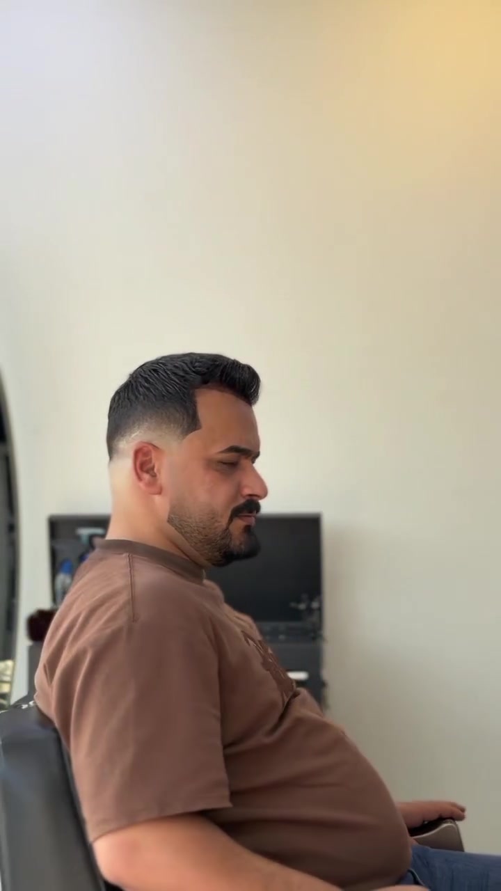 #من_قلب_الحدث 🔥
اختياره الأول لعالم الحلاقه والعناية بالبشره 👌
زورو موقعنا طوريج _ مقابل المعارض _ بتجاه كربلاء 
رقم الحجوزات 
***********
*********** 
اتصال _ واتساب
