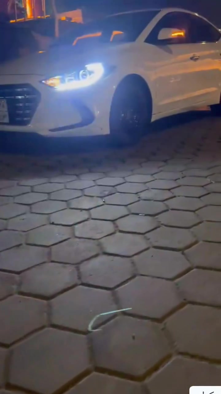 سلام عليكم سياره البيع النتره  فول رقم ربيل راعي موجود سياره بس طخه بل مدكر وره  اني بل بصرهة موديل 2017 سياره كامله رقم هاتف***********الستفتار👉♥️
