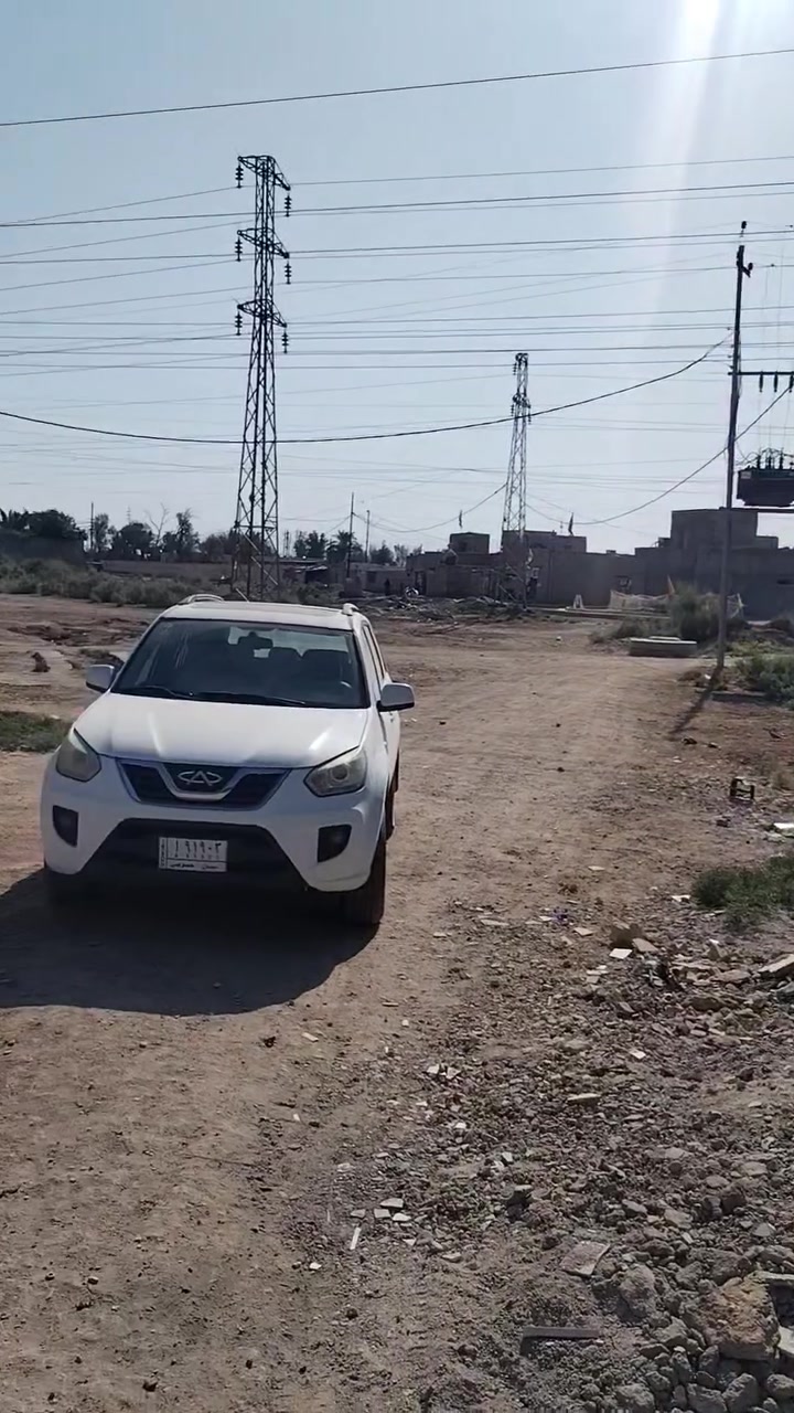 بيت زراعي للبيع مساحته ٢٦٠ متر بحي الجامعه الثانيه قريب على المستشفى البيطري سعره ٥٥ ينباع أقساط تنقصه استقبال فقط وسيراميك المطبخ مقدم ٣٥ مليون والباقي ٢٠ مليون أقساط على الماستر كارد وهذا رقم صاحب البيت *********** فيه واتساب
