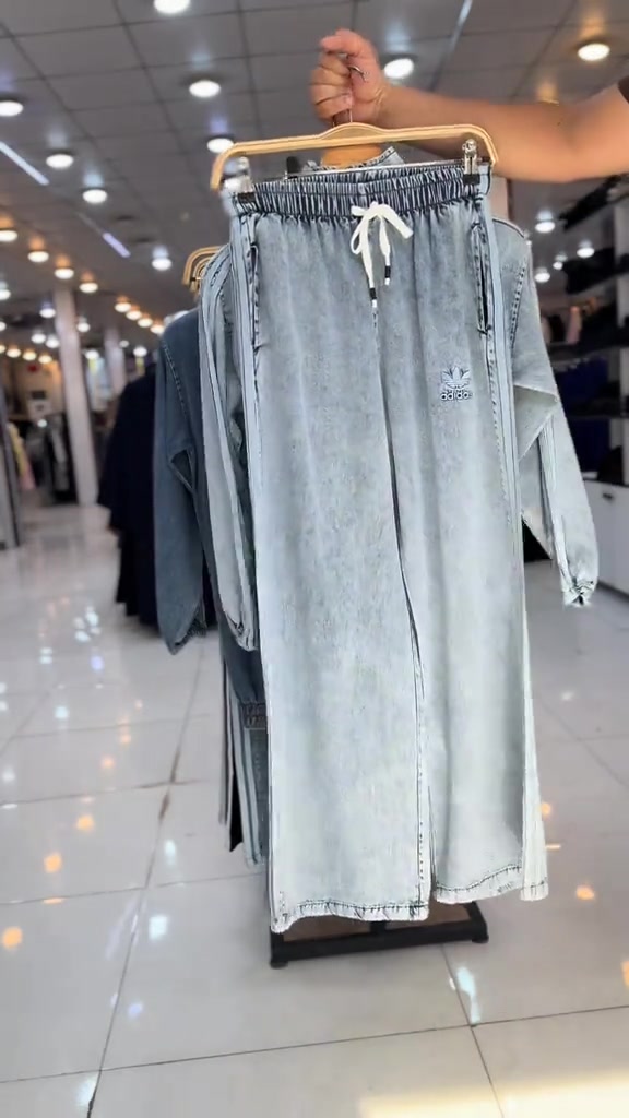 طقم جينز • مقاسات 38-48