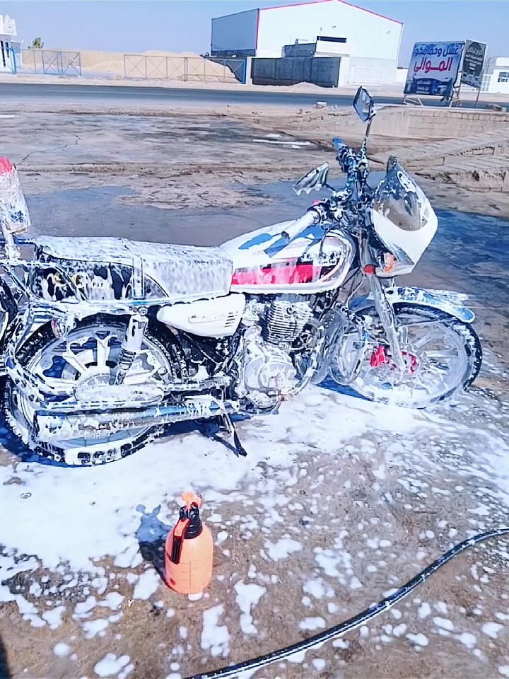 ماطور جني ابو الكله موديل 24 محرك شركه  لاصرف ولا بخار عالبلاد  ماتصرف عليه كلشي السعر 800 وبيه مجال الشراي يتصل عالرقم ***********
