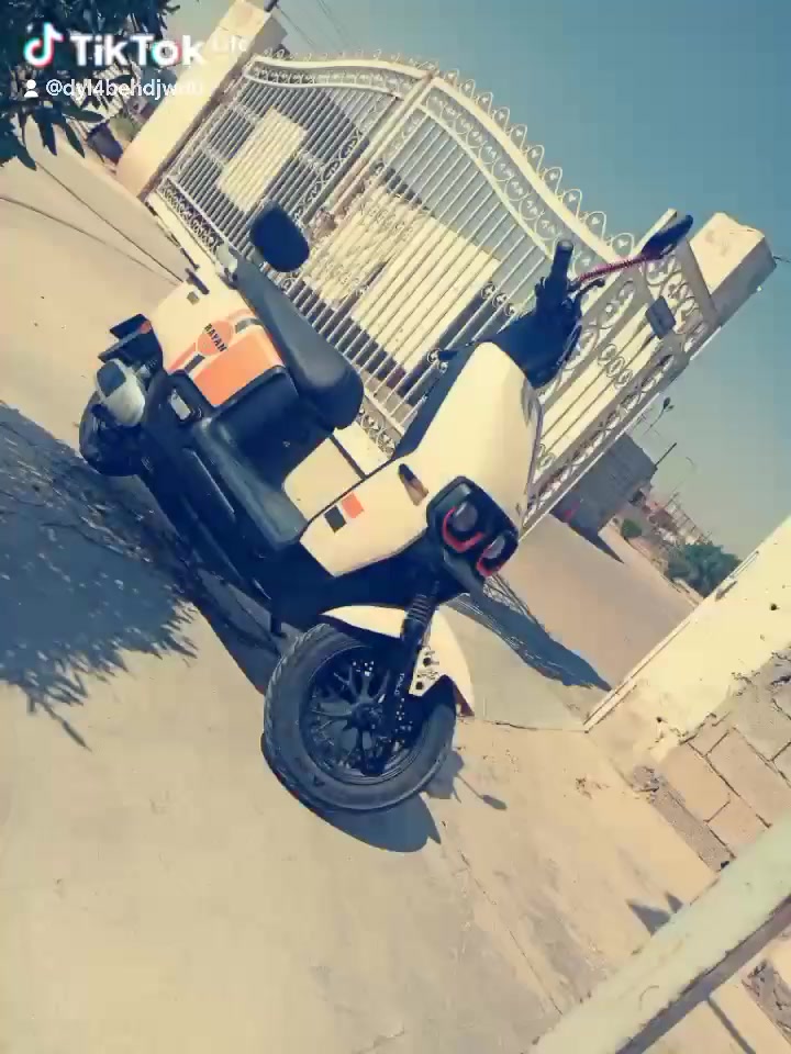 ***********
السلام عليكم دراجه ريان 2025 مكفوله شراي خاص سعر 850 وبيها مجال في قليل للشراي ***********؛
