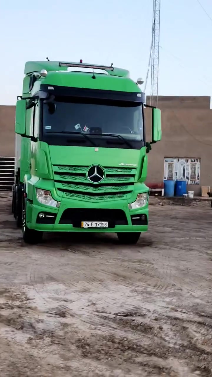 اكتروز وحش 2017 سنكل خلفي فول مواصفات عده الرتايدر ماشيه٨٠٠ سياره جديده تباع كامله  او بس راس للاستفسار ***********
