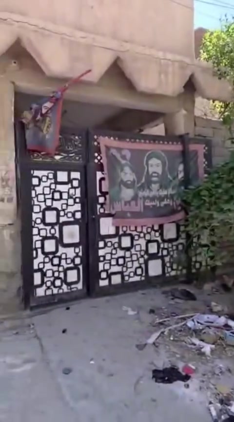 يالله دار طابو صرف في حي الفداء للبيع بيع مستعجل
مساحه ٢٠٠ركن بيت قديم موقع ممتاز رقم القطعه

١١٠

٢١٤٥٢

بسعر مناسب ومغري جدا @إشارة 

***********
