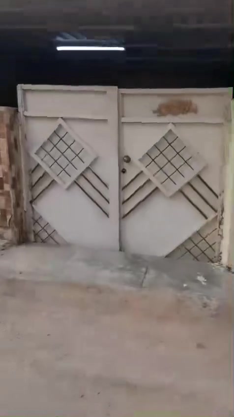 بيت مساحة 150في البو عبود قرب الولدة
الاولى
يحتوي على 2 غرف نوم
2 حمام شرقي وحمام غربي
صالة
سطح
التفاصيل بلفديو
للاستفسار التوجه خاص او اتصال احد الارقام
***********
***********
