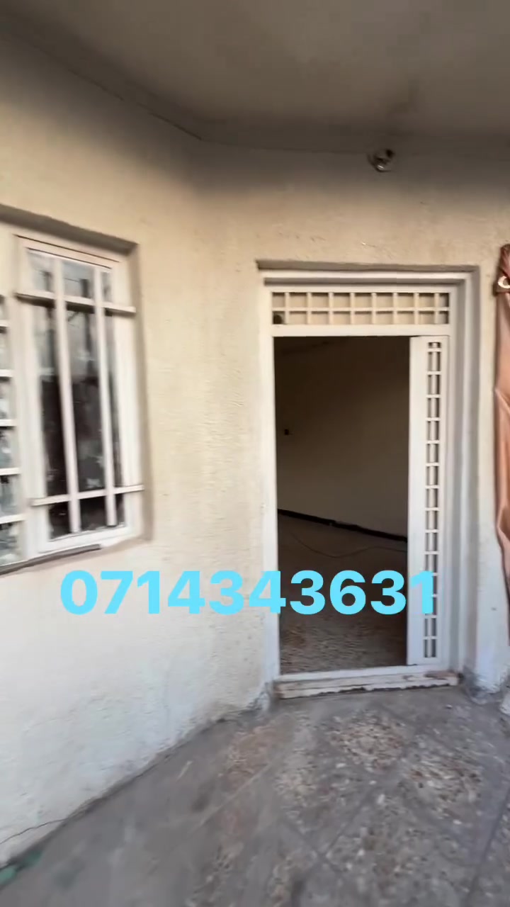 شقة • طابق أرضي • شارع جامع الحسنين